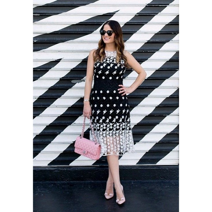 Julia Jordan Black & White Floral Lace Midi Sheath Dress - Size 8 (Fits Like)